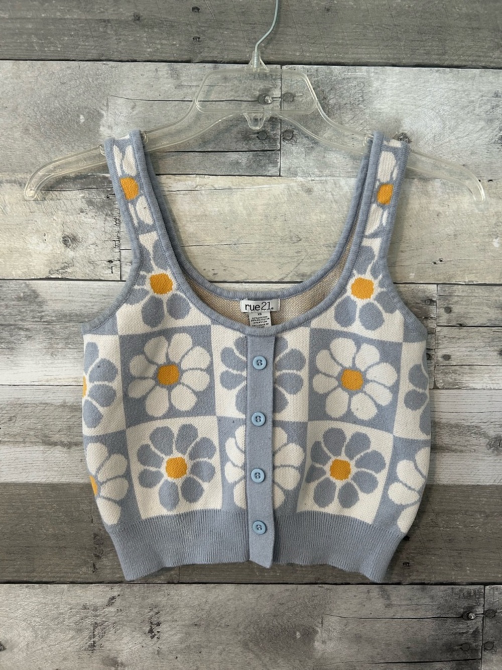 Rue21 Blue & White Daisy Checker Knit Button Tank